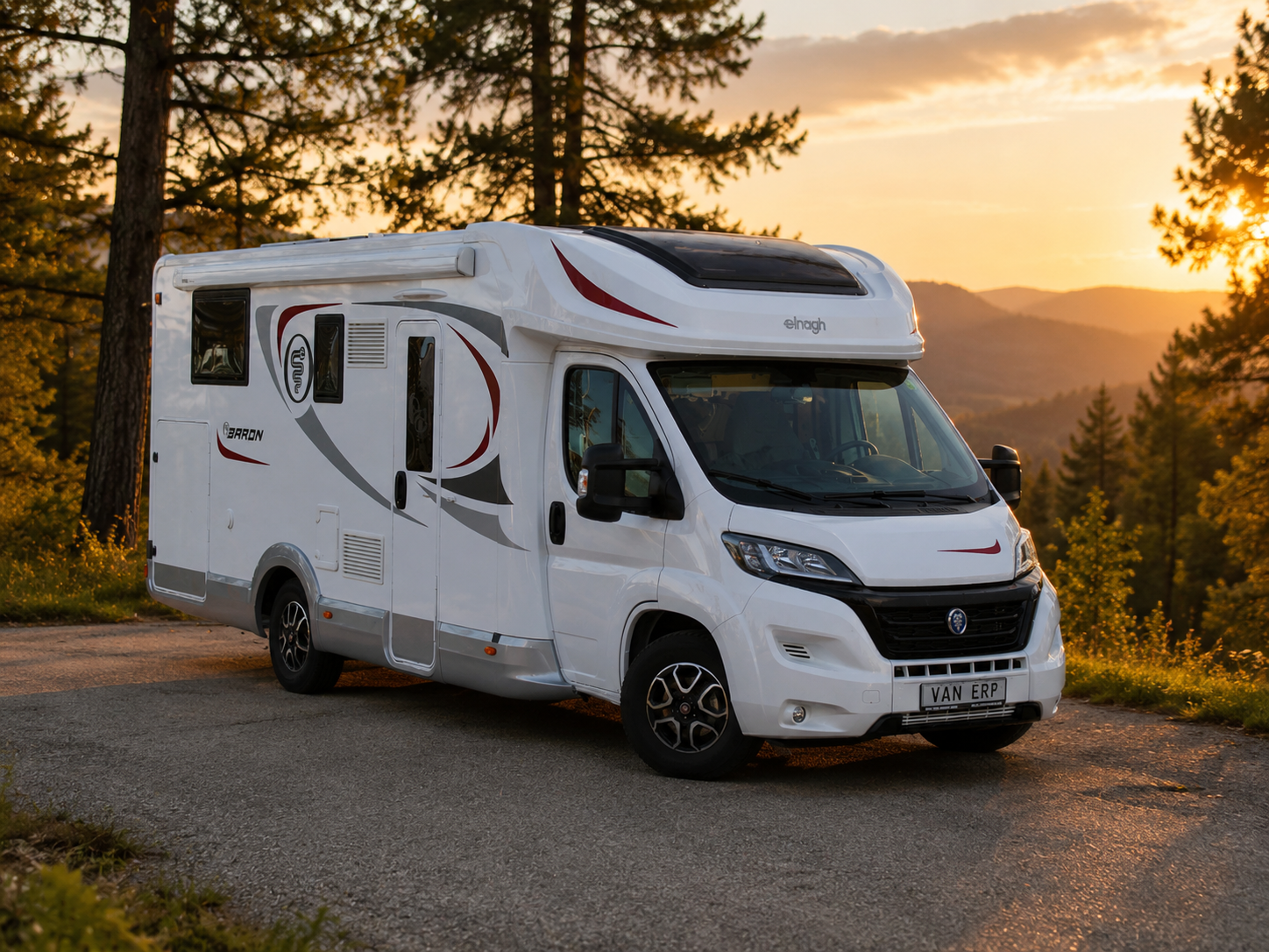 Elnagh camper van erp